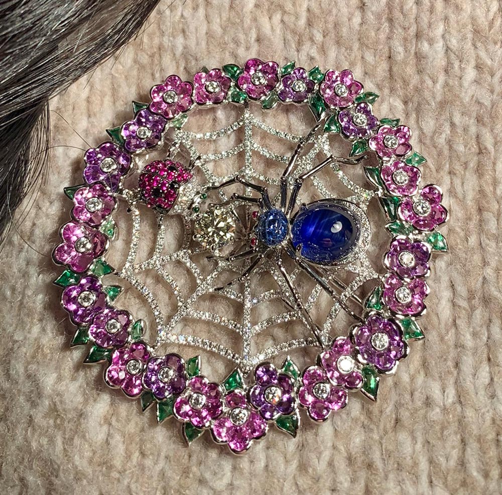 Flower & spider brooch